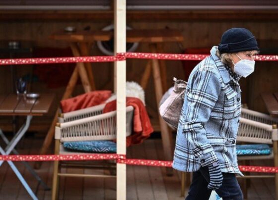 Hollanda'da kısmi sokağa çıkma yasağı uygulanacak