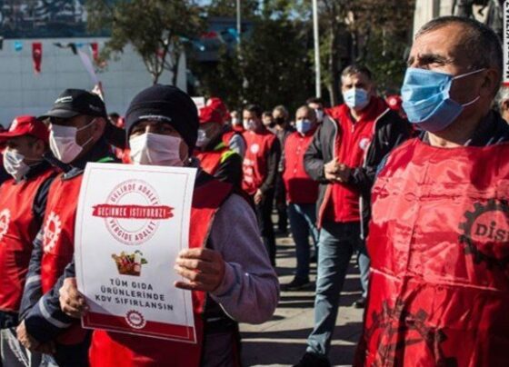 İşçiler meydanlarda: Geçinmek istiyoruz
