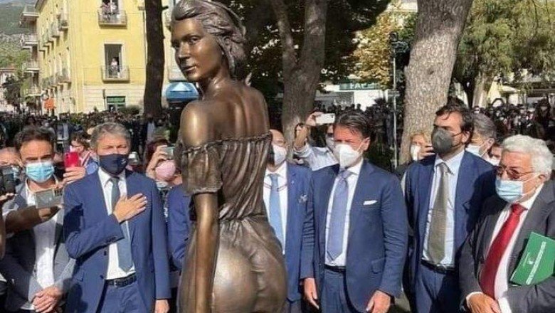 İtalya’da ‘cinselleştirilmiş’ tarım işçisi heykeli tartışması: ‘Erkek şovenizmi bu ülkenin hastalıklarından’