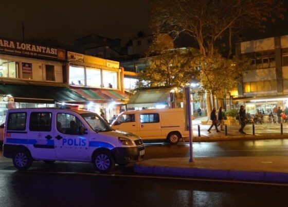 İzmir’de 22 yaşındaki kadın bıçaklandı