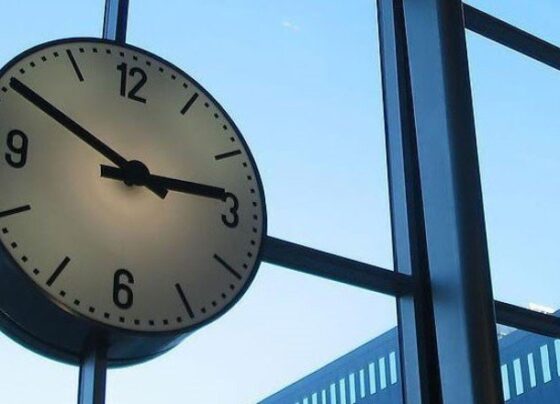 Kalıcı yaz saatiyle 6 milyar TL’lik enerji tasarrufu lafta kaldı