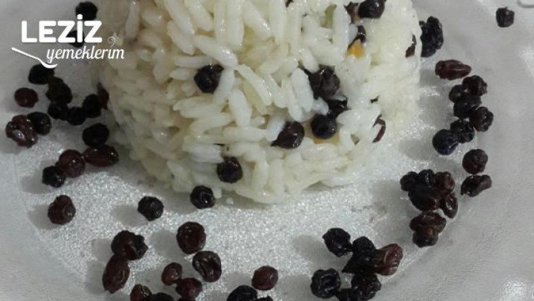 Kuş Üzümlü Pirinç Pilavı