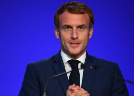 Macron istifa diye bağıran kişi psikiyatri servisine yatırıldı