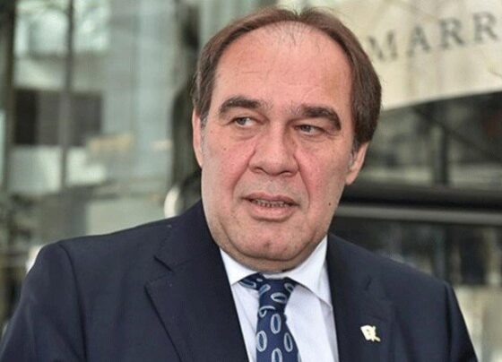 Mahkeme kararı bozdu: Demirören, Hürriyet hisseleri için zorunlu alım teklif edecek