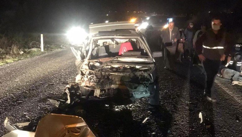Manisa’da traktör ile otomobil çarpıştı: 1 ölü, 6 yaralı