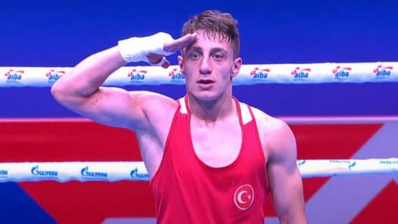 Milli sporcu Kerem Özmen’den gümüş madalya