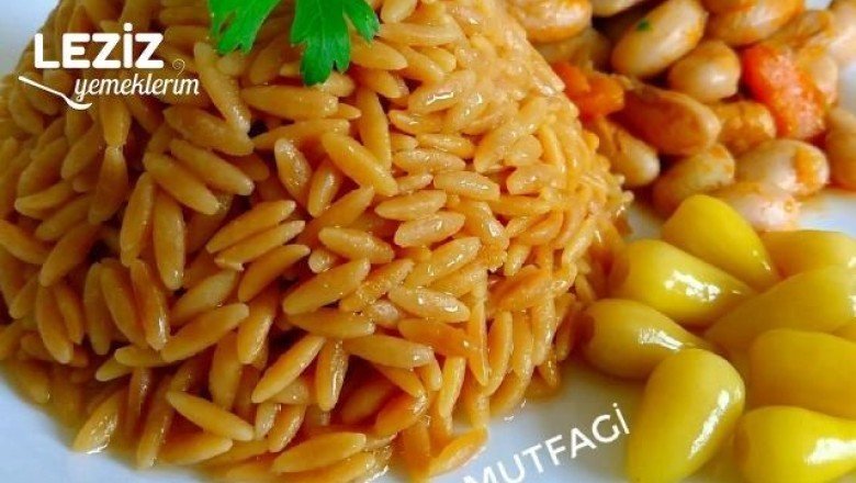 Nefis Arpa Şehriye Pilavı