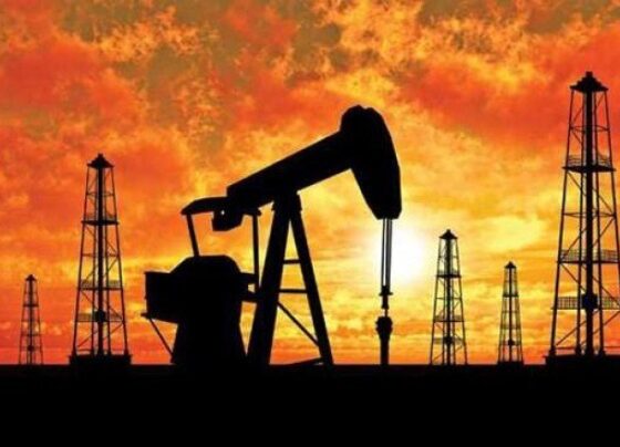 Petrol fiyatları 83 doların üzerinde