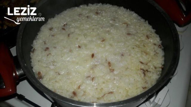 Pirinç Pilavı (Her Yemeğin Yanına)