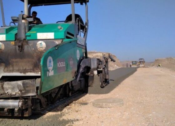 Pursaklar'da yollar kış aylarına hazırlanıyor