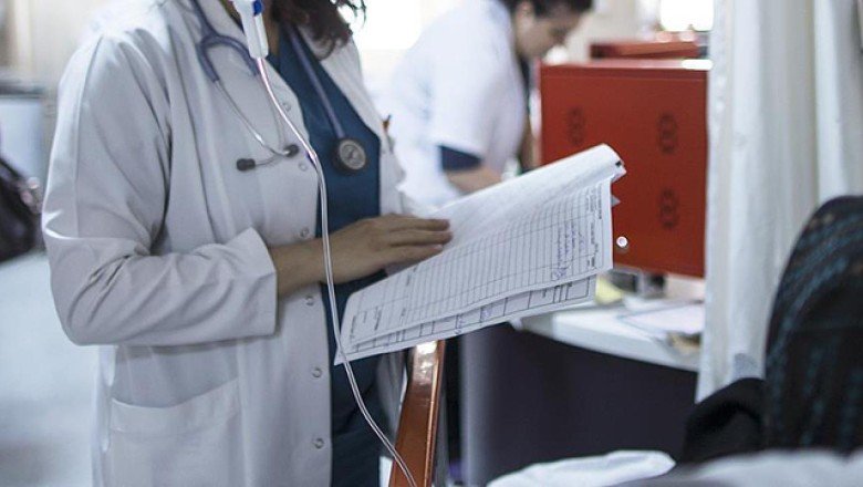 Sağlık Bakanlığı’na tabip, diş tabibi ve eczacı atanacak