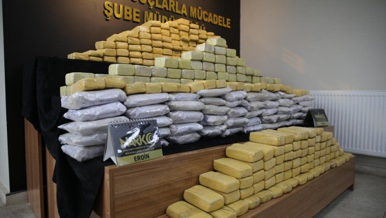 Şanlıurfa’da kamyonette 217 kilogram eroin ele geçirildi