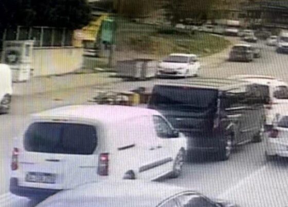 Sarıyer’de hatalı sollama yapan motosikletli kurye ölümden döndü