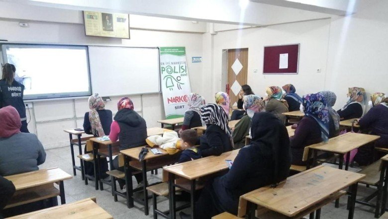 Siirtli kadınlara ‘En iyi narkotik polisi anne’ eğitimi
