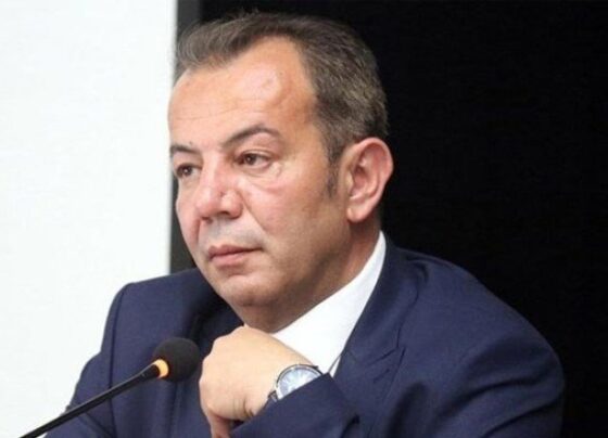 Tanju Özcan: Sosyal demokrasiyi hadisleri okuyarak benimsedim