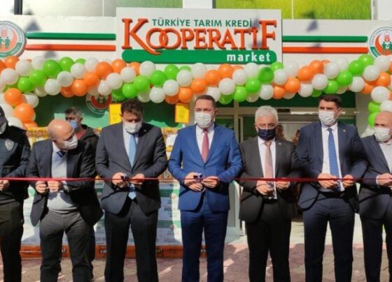 Tarım Kredi Kooperatif Marketin 561’inci şubesi Nurdağı’nda açıldı