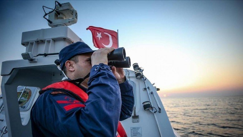 Türkiye’den Yunanistan’ın düzensiz göçmenleri geri itmesine önlem