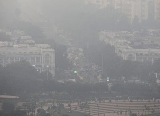 Yeni Delhi’de hava kirliliği nedeniyle eğitime ara verildi