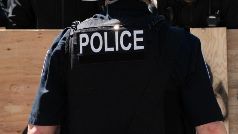 ABD’de, siyahi genci öldüren polise cinayet davası açıldı
