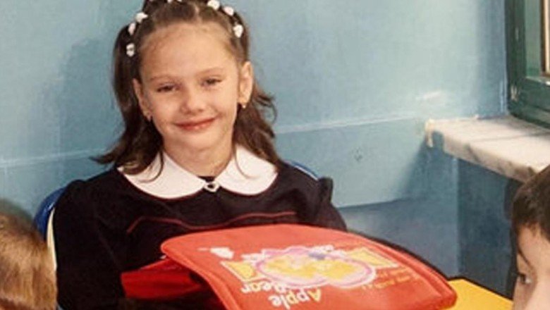 Alina Boz’un bakışları hiç değişmemiş… Okul sırasından paylaştı – Aksam