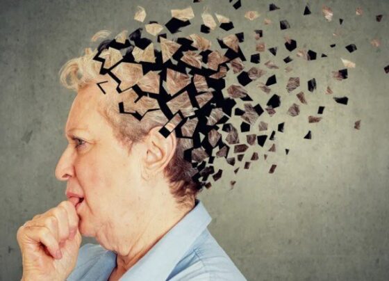 Alzheimer hastaları önce yakın geçmişi unutuyor