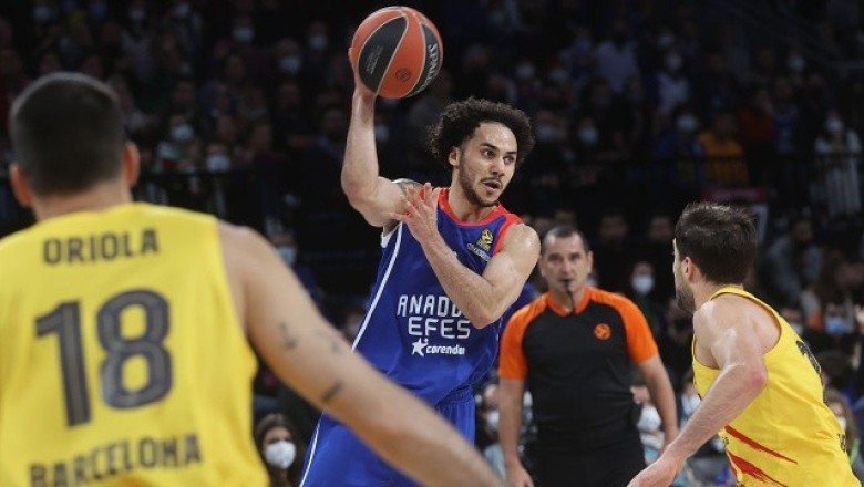 Anadolu Efes’ten hakem kararlarına tepki