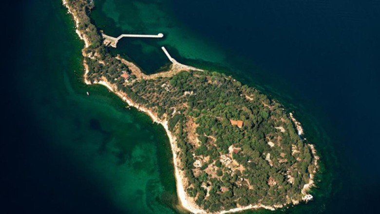 Anayasa Mahkemesi kararı tanınmıyor; 32 yıldır Kaşık Adası’ndaki imar ısrarı