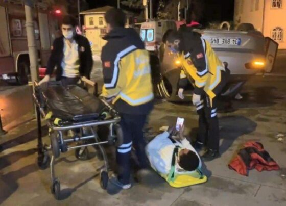 Aracıyla takla attı, müdahale sırasında arkadaşını görüntülü aradı