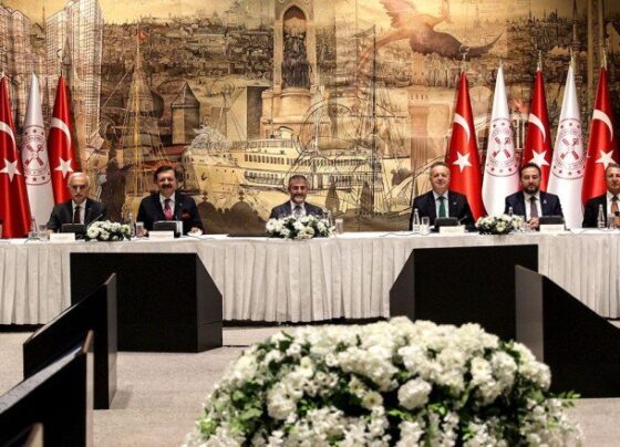 Bakan Nebati: İş dünyası, reel sektör ve STK temsilcilerimiz ile verimli bir toplantı yaptık
