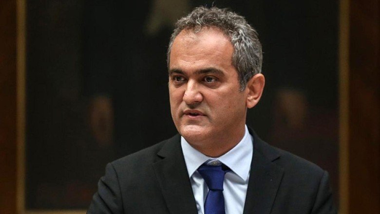 Bakan Özer: Aşkabat TürkmenTürk Okulu’nun kapsamı genişleyecek