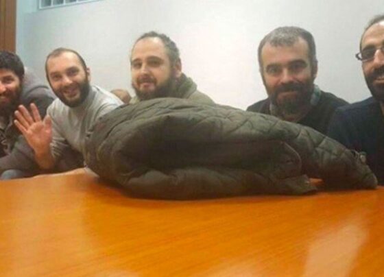 Berat Albayrak’ın sızdırılan maillerini haberleştiren 6 gazetecinin “verileri hukuka aykırı verme veya ele geçirme” suçundan cezalandırılmaları istendi