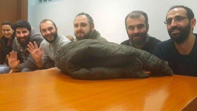 Berat Albayrak’ın sızdırılan maillerini haberleştiren 6 gazetecinin “verileri hukuka aykırı verme veya ele geçirme” suçundan cezalandırılmaları istendi