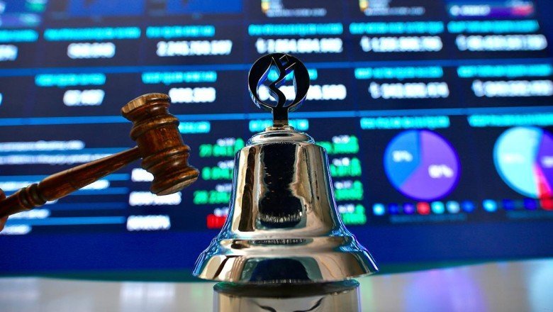Borsa günün ilk yarısında rekorlara devam etti