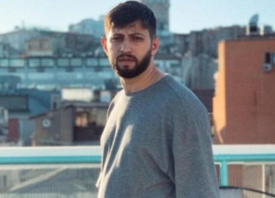 Burak Bulut kimdir? Şarkıcı Burak Bulut kaç yaşında? Altın Kelebek Ödülünü aldı