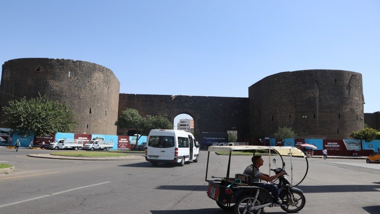 Diyarbakır’da toplu ulaşıma ve ekmeğe zam