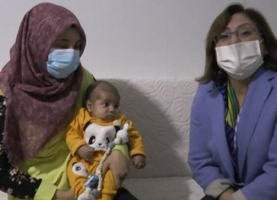Fatma Şahin’den Cihan bebek ve annesine ziyaret