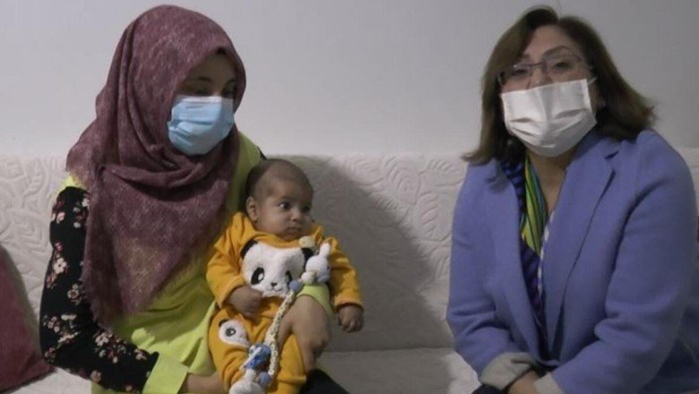 Fatma Şahin’den Cihan bebek ve annesine ziyaret
