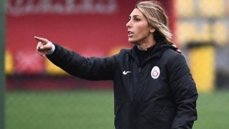Galatasaray Kadın Futbol Takımı Teknik Direktörü Nurcan Çelik’ten Fenerbahçe’ye tepki! “Biz bu şekilde davranmazdık” – Fotomaç