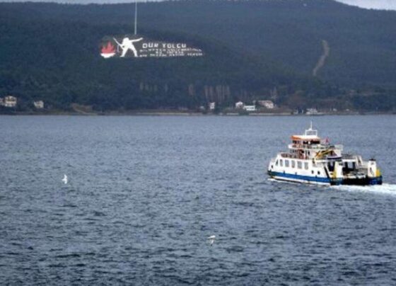 Gökçeada ve Bozcaada’ya feribot seferleri iptal edildi