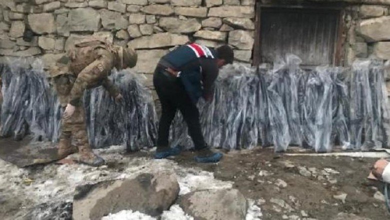 İran’a götürülmek istenen 46 av tüfeği ele geçirildi: 5 kişi gözaltında
