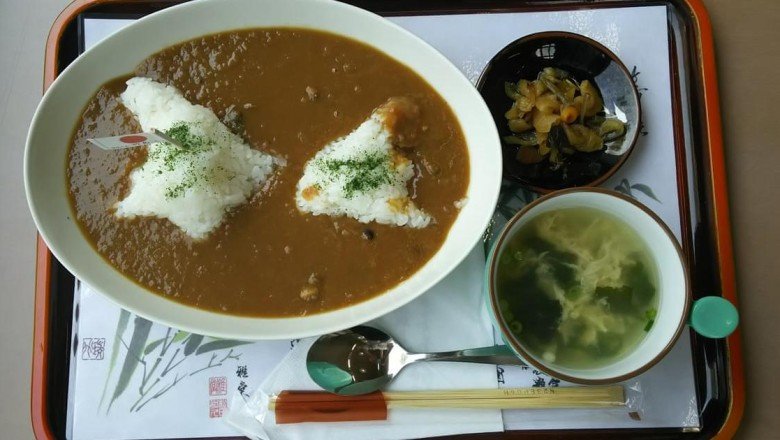 Japonya’da servis edilen yemek, iki Kore ülkesini birden kızdırdı