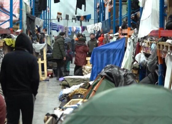 TRT Haber BelarusPolonya sınırındaki göçmen merkezini görüntüledi