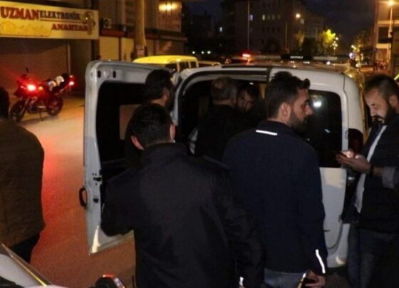 Uzman er, kadın polisi bıçakla ağır yaraladı