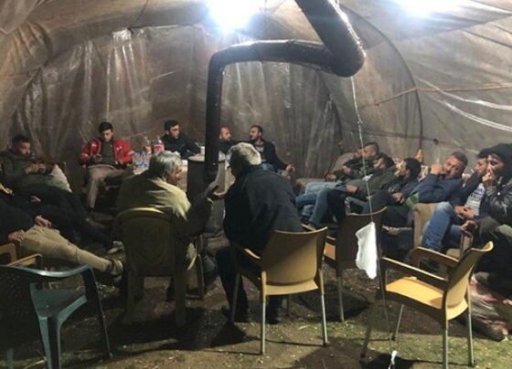 Yaşam nöbeti çadıra taşındı