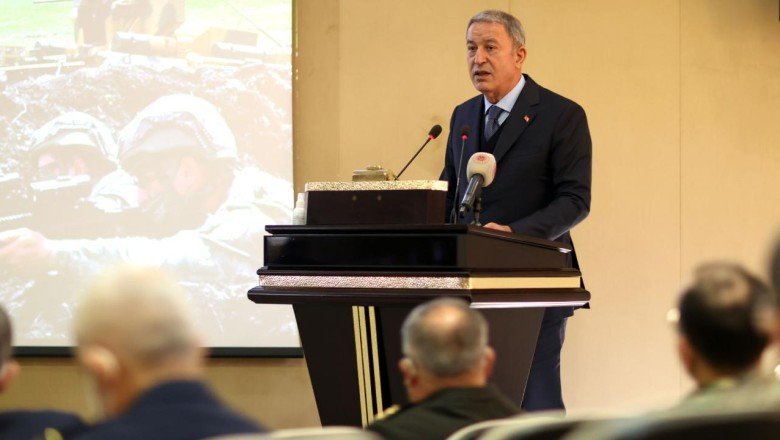 Bakan Akar: NATO’nun her zamankinden aktif ve canlı olduğuna inanıyoruz