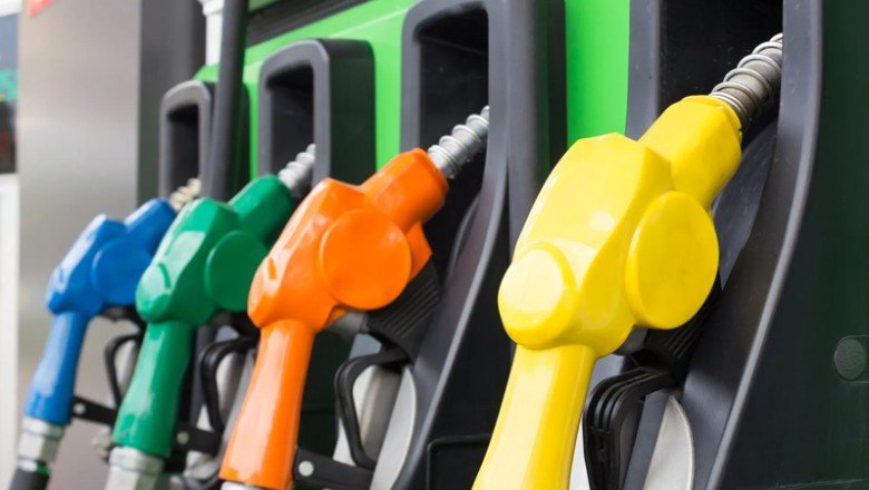 Benzine zam geldi