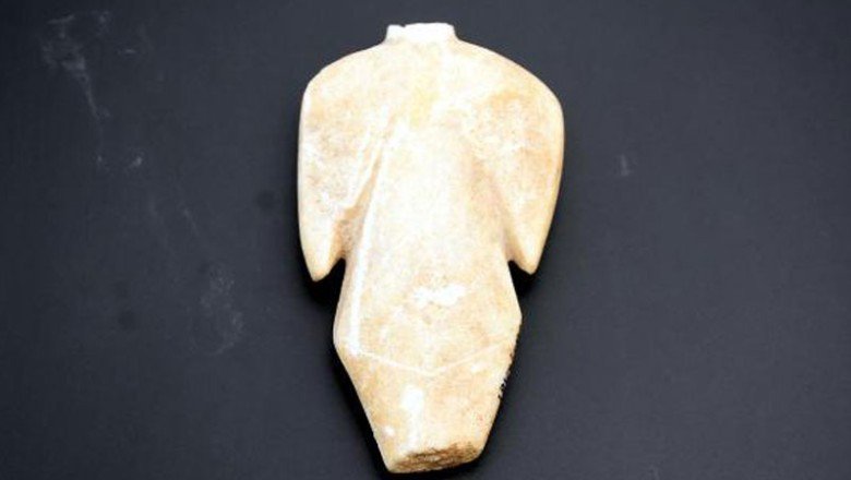 Yeşilova Höyüğü’nde 6 bin yıllık tanrıça heykelciği bulundu