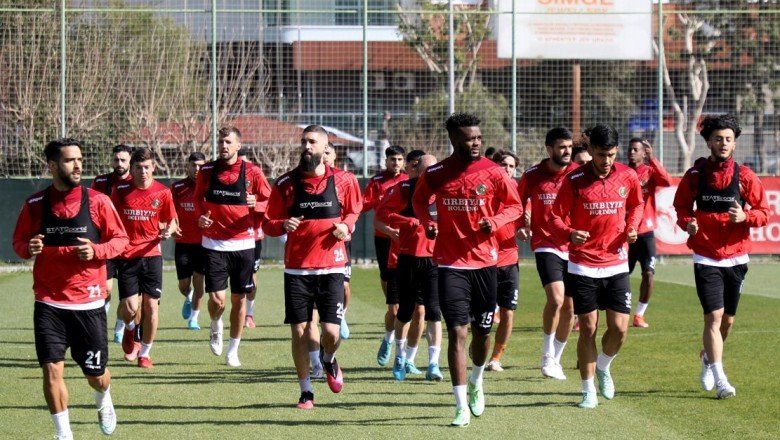 Alanyaspor’da derbi haftası