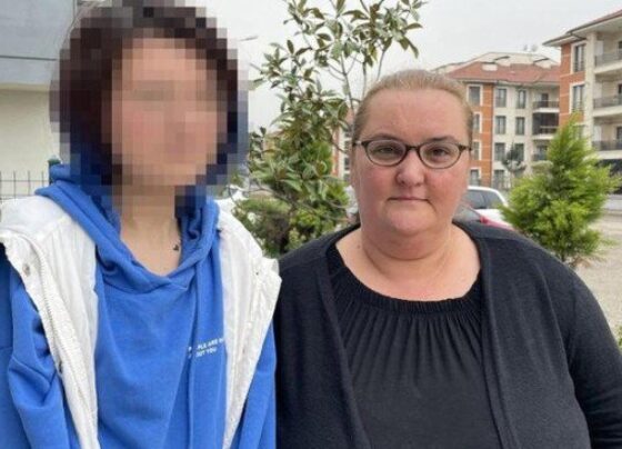 Güpegündüz kapıyı çalıp 14 yaşındaki kızı darbettiler! Yetmedi bir de o anları sosyal medyadan paylaştılar