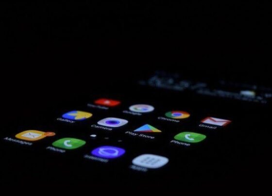 Ruslar çözümü Google Play Store alternatifi NashStore’da buldu!